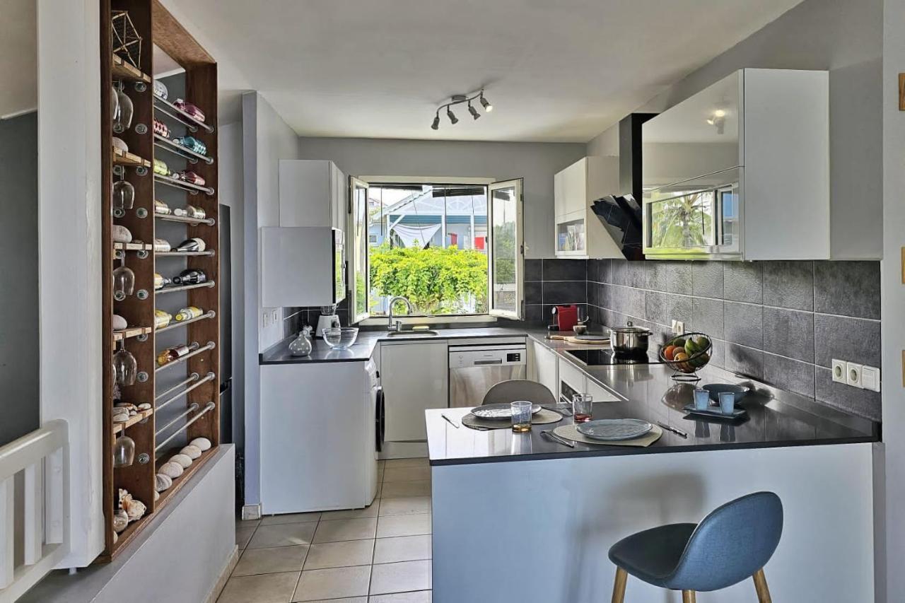 Appartement Carpe Diem Le Moule Exterior foto